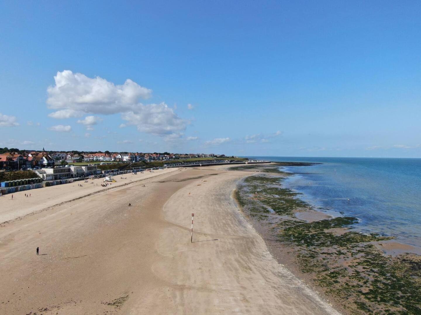 By The Bay - Mins To & Beaches Wparking * Margate